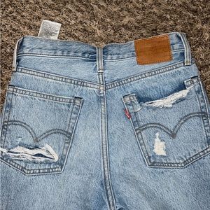 levi straight jeans size 25